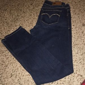 Demi curve Levi’s